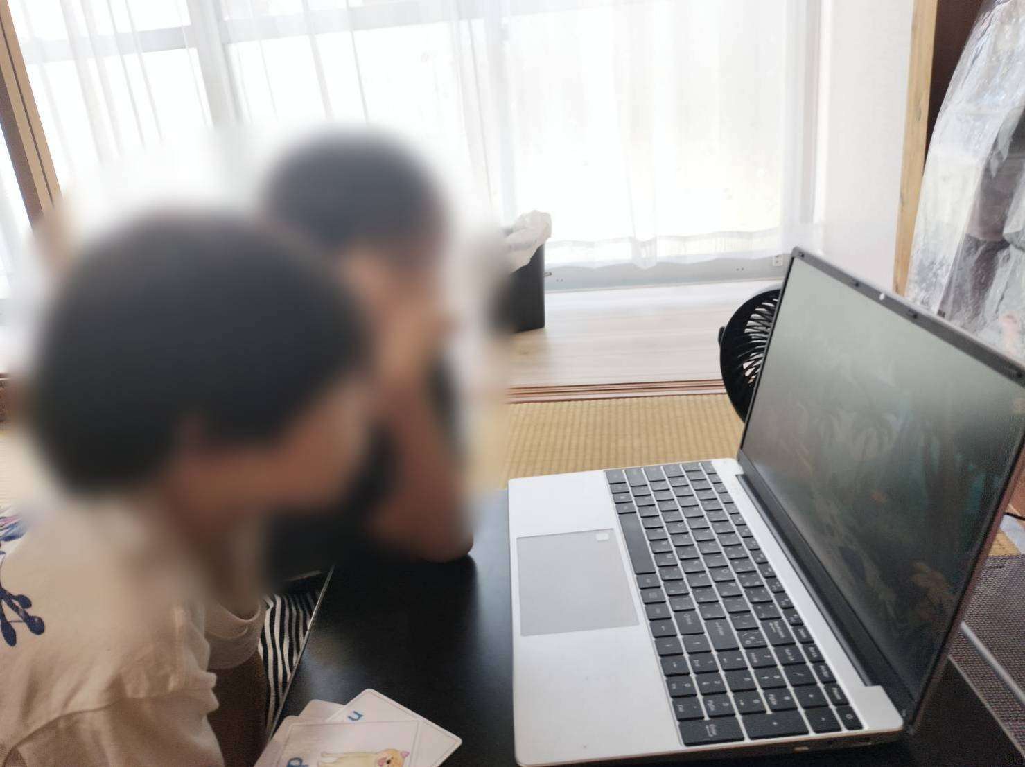 【岐阜の英会話】遊びと探究で育てる！小学生の「読む力」の土台づくり