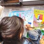 【岐阜のこども英会話】子どもが何かを見せてくれたとき、「これは何？」と聞くのはやめたほうがいい理由